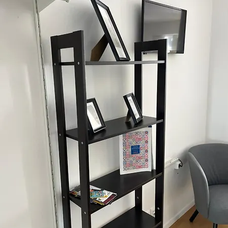 Estrela - アパート *